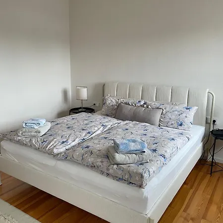 Apartament Elegantes In *